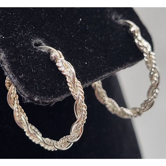 Sterling Silver Twisted Hoop Earrings 1in Signed - Picture 1 of 3